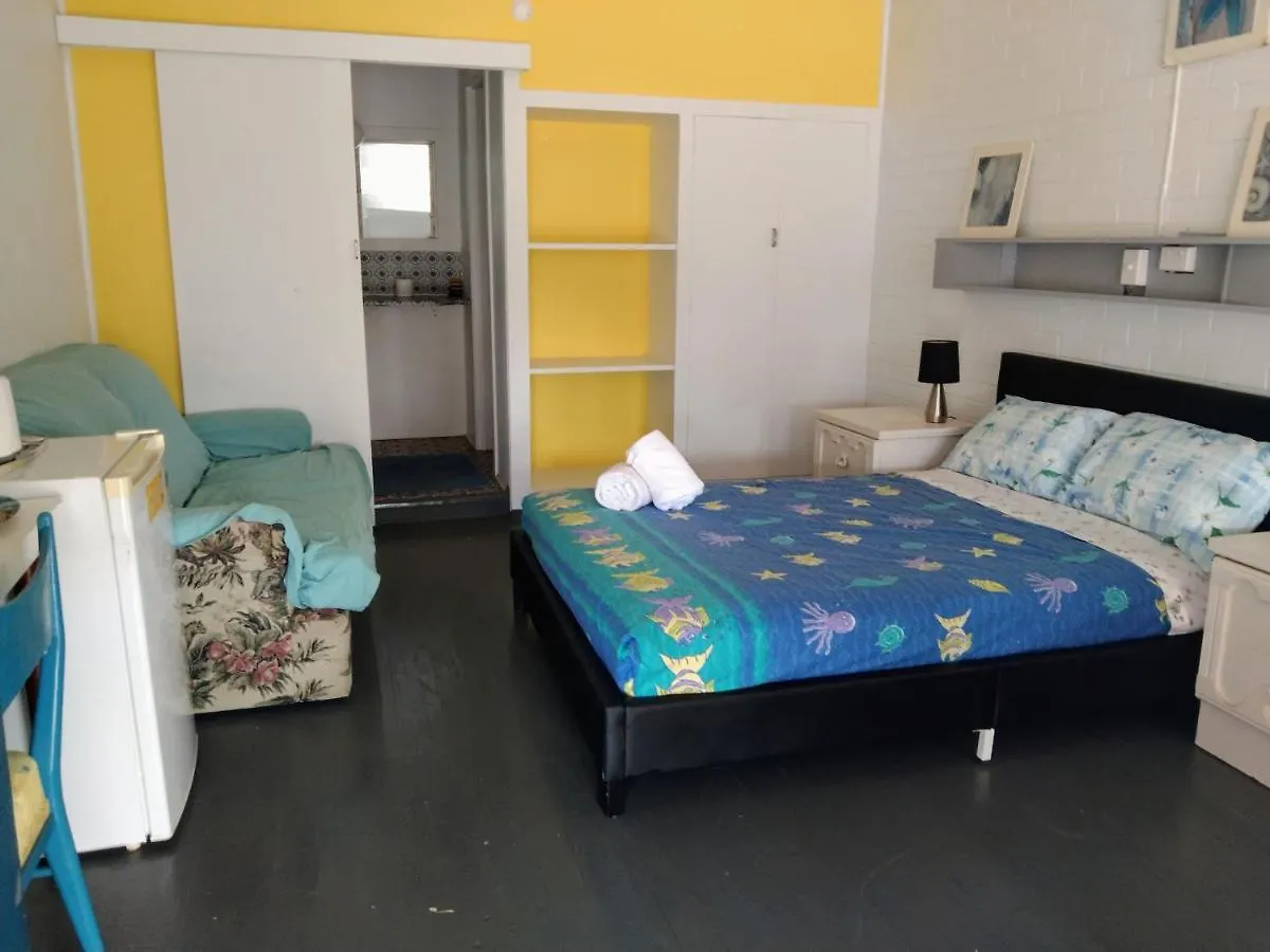 Palms Hostel