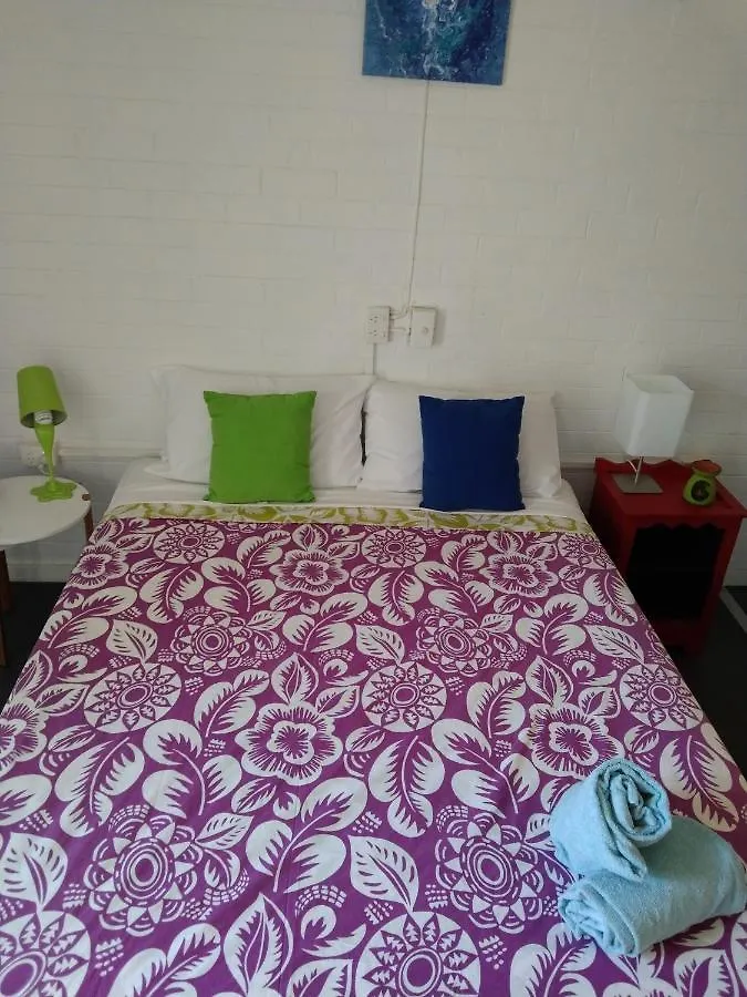 Palms Hostel אוסטרליה