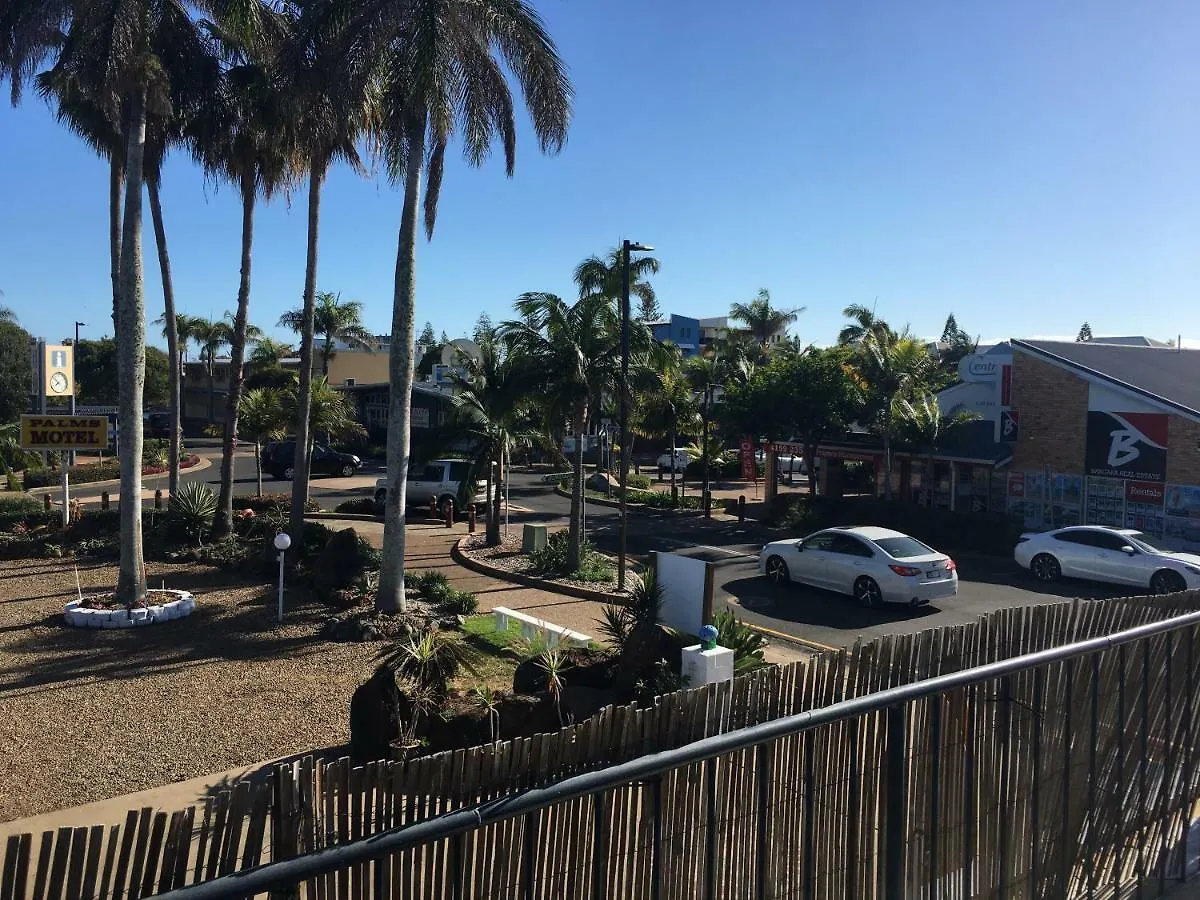 Palms Hostel 0*, ברגרה אוסטרליה